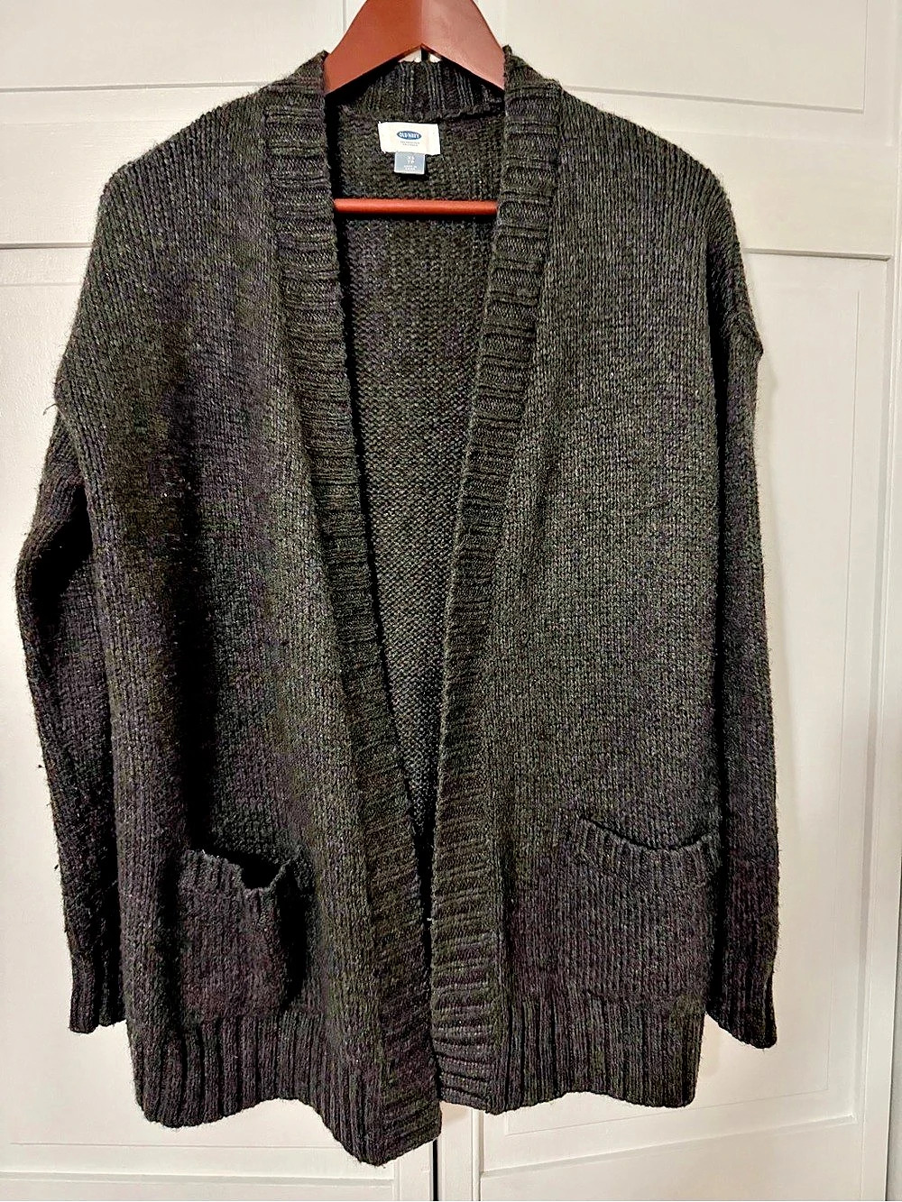 Old Navy Gray Knit Cardigan Size XS Like New